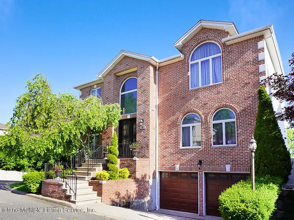 80 Nicole Loop, Staten Island, NY 10301