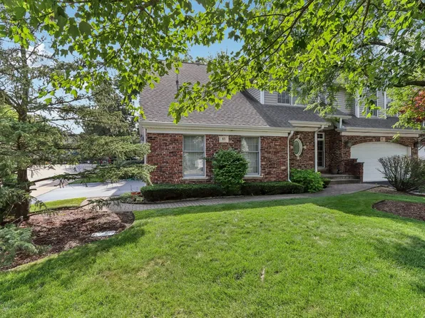 65 N Averry Ct, Palatine, IL 60067