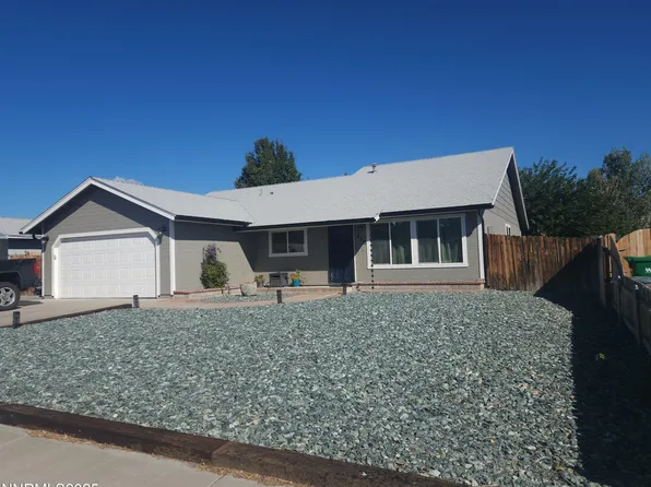 216 Gordon Ln, Dayton, NV 89403