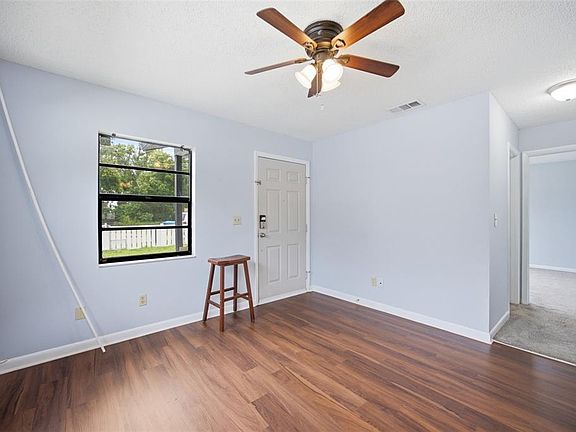 5th image of 5412 N 48th St