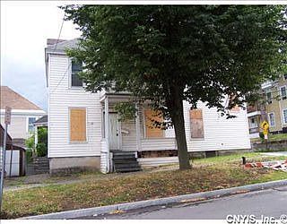1st image of 115 Parkway Dr