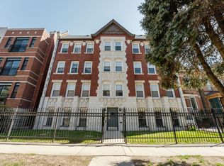 Kenmore, Chicago, IL 60613