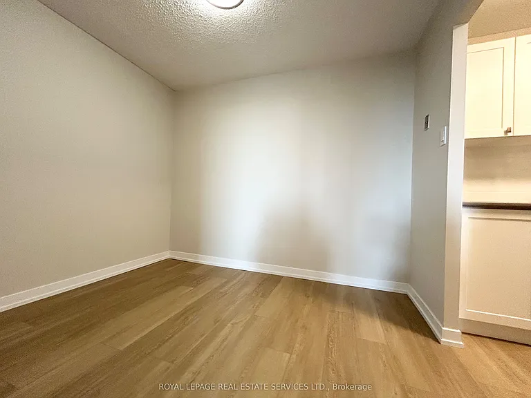 82 Millside Dr #1005 — Photo 7