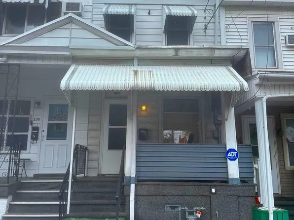228 E 7th St, Mount Carmel, PA 17851