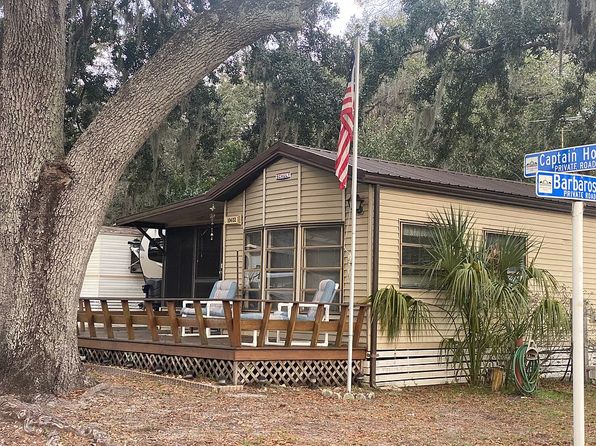 10422 Captain Hook Cir