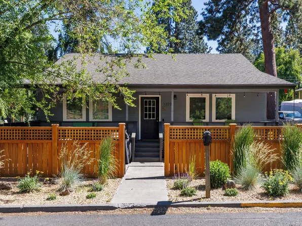1223 Fresno Ave, Bend, OR 97703
