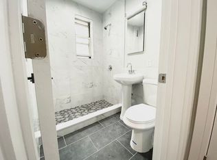 23-19 Steinway St #3C, Astoria, NY 11105
