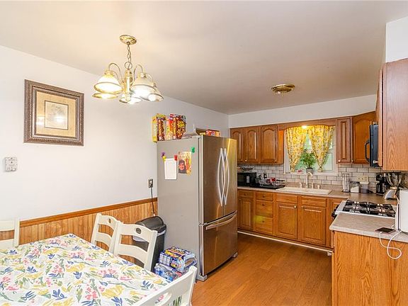 5th image of 11135 Sedlak Ln