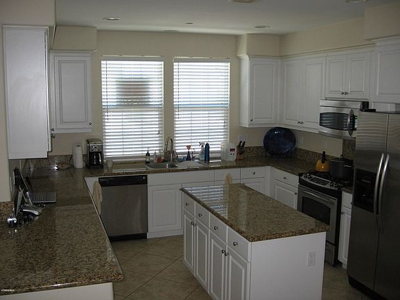 4th image of 873 Fitzgerald Ave