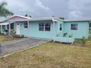 100 Davis Rd, Lehigh Acres, FL 33936