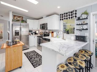 72 Rio Ct, Fort Myers, FL 33912