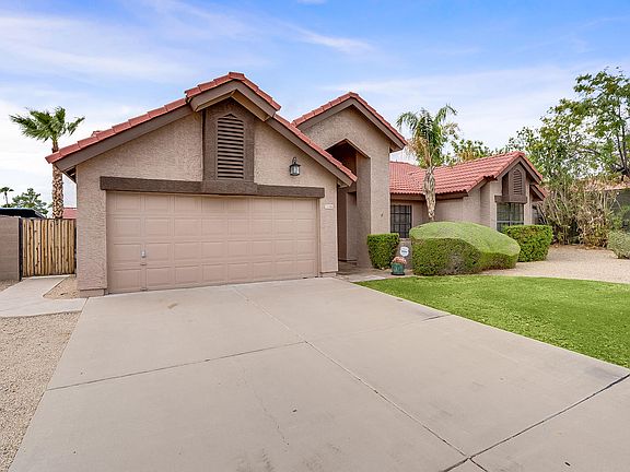3rd image of 10988 N 110th Way
