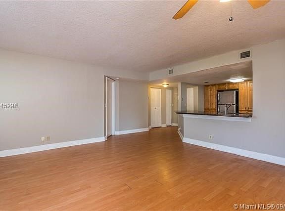 5th image of 9777 Westview Dr APT 1127