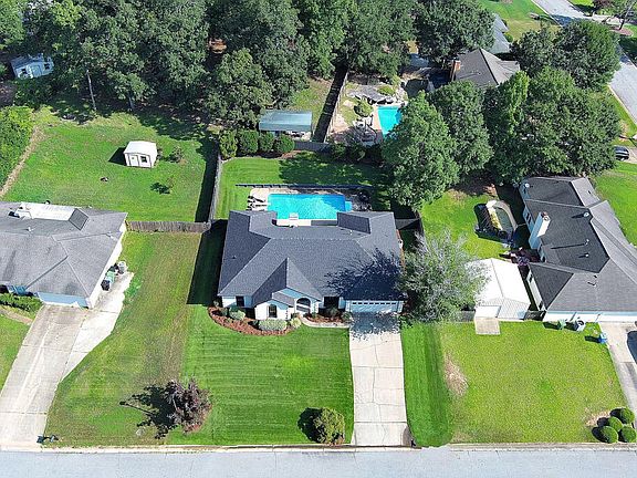 3rd image of 4 Kylemore Ct