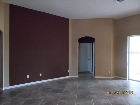 2nd image of 36423 Grand Island Oaks Cir