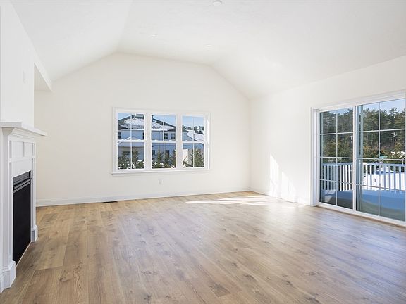 4th image of 4 Hayley Cir #0