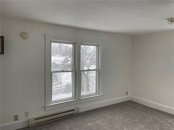 5th image of 813 Main Street #2