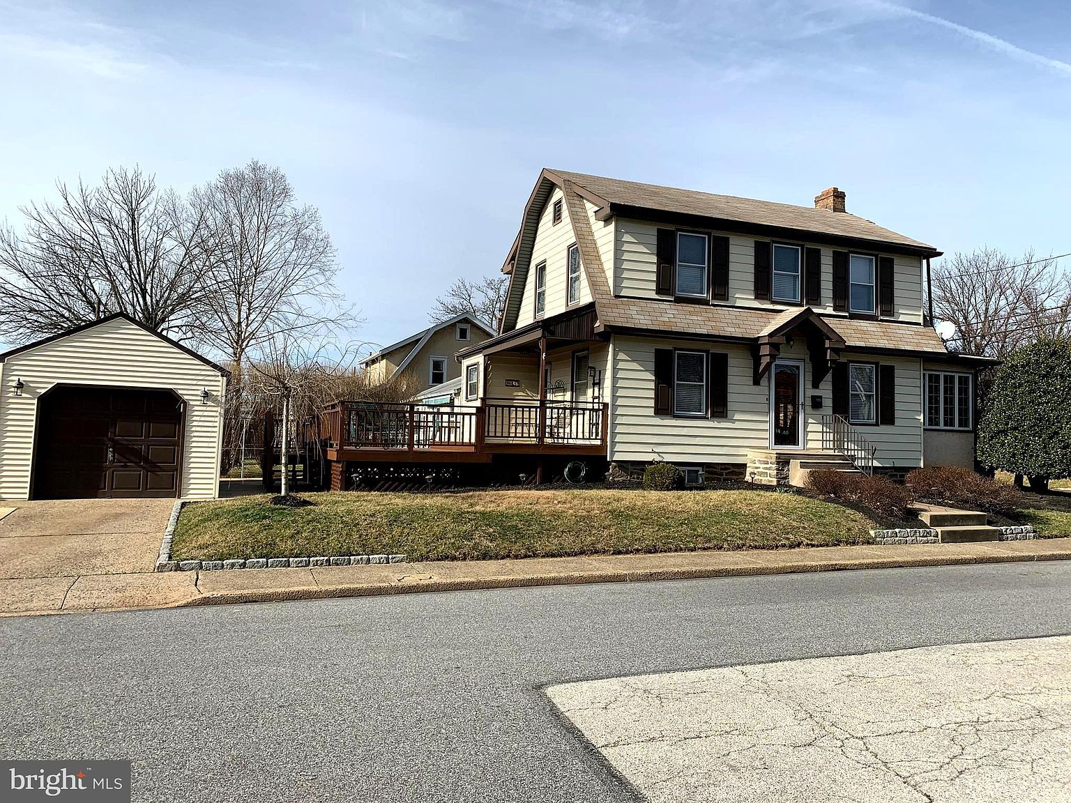 614 S Oak Ave, Secane, PA 19018 Zillow