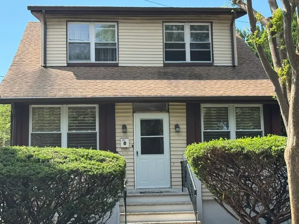 149 Madeline Ave, Clifton, NJ 07011