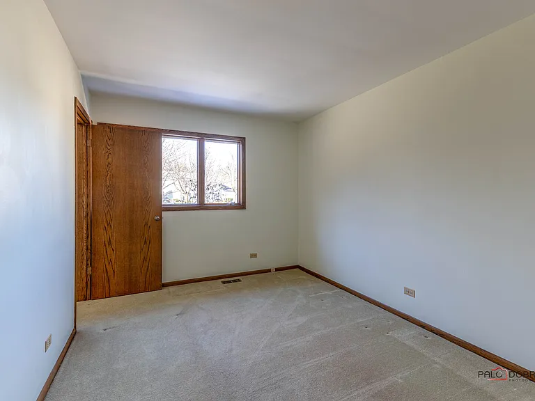 2450 Chas Dr — Photo 20
