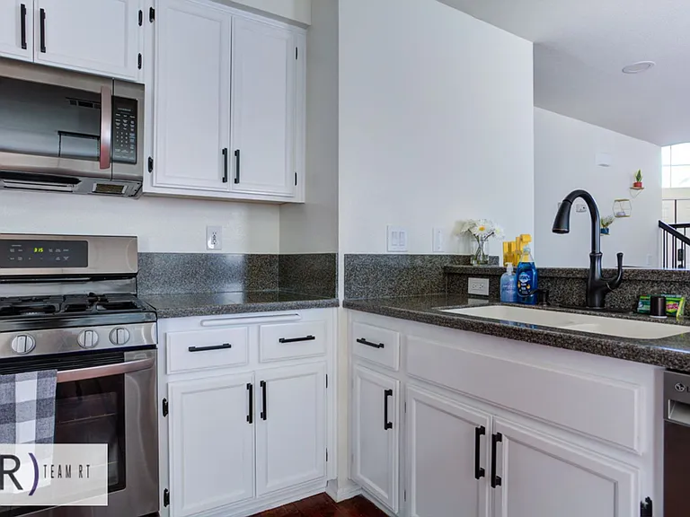 14794 Goldenrain Dr — Photo 21