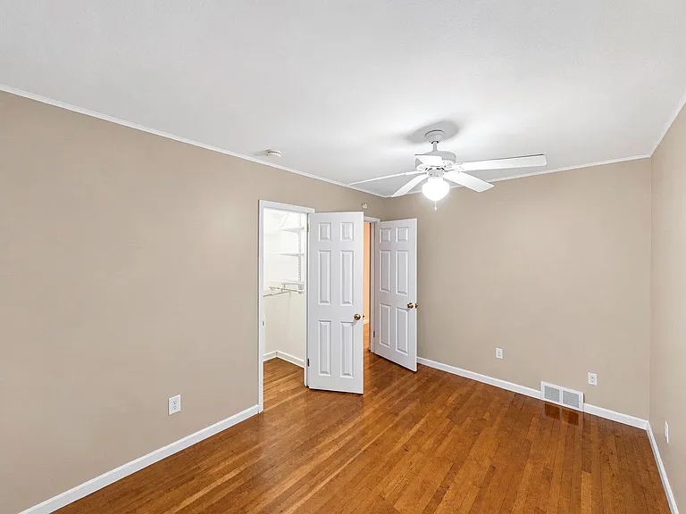 3703 Mount Vernon Ave — Photo 15