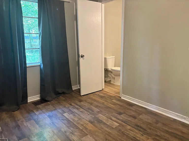 3251 Corey Dr — Photo 6