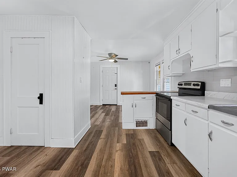 978 Main St #2A — Photo 10