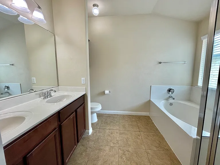 411 Purple Martin Ave — Photo 13