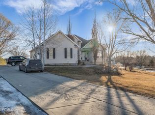 9390 N Canyon Wash Dr, Eagle Mountain, UT 84005