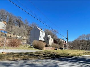 1611 Saint Patrick St, Pittsburgh, PA 15210