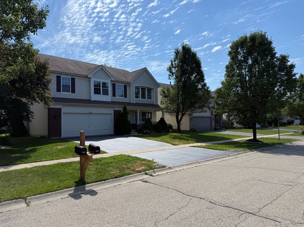 1136 Larkspur Ct