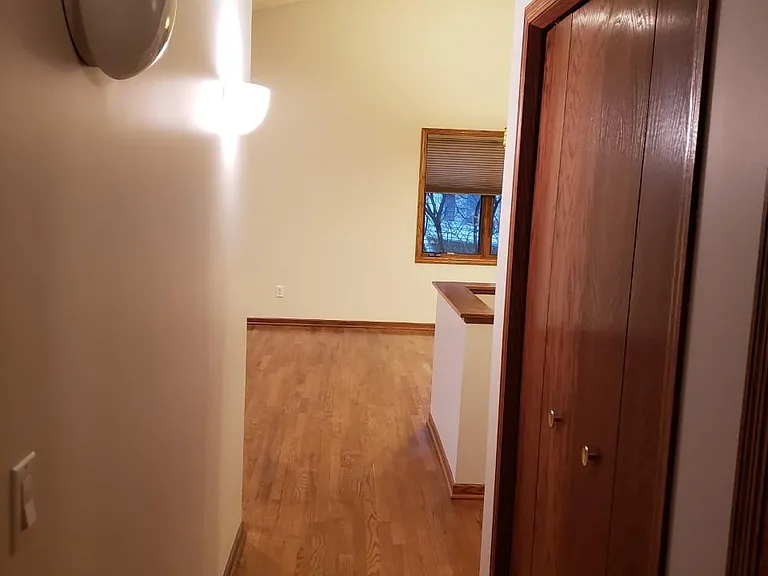 2043 Vienna Ln — Photo 15