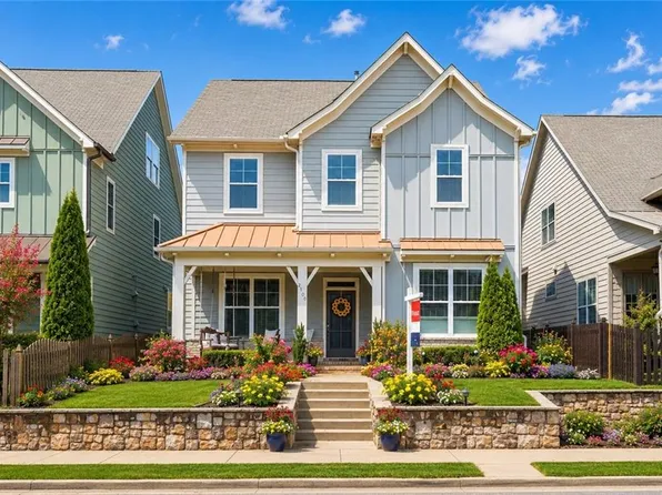 2100 Drew Dr NW, Atlanta, GA 30318