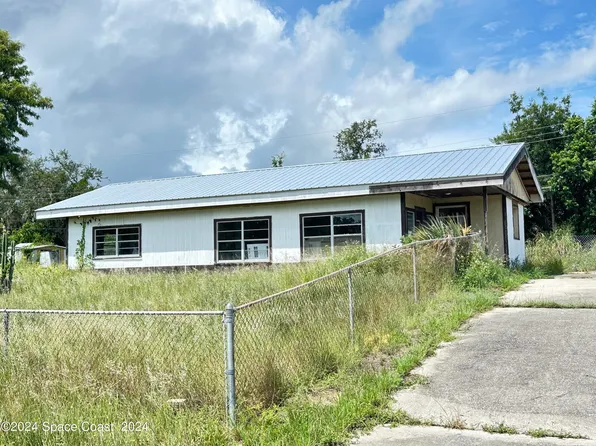 3448 Populatic St, Mims, FL 32754