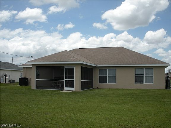 5th image of 414 NE 16th Terrace Cpe
