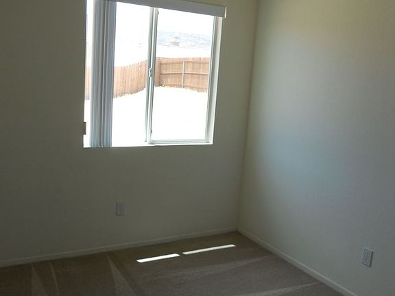 4th image of 71593 Sunnyvale Dr