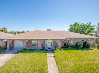 2801 Gallo Dr, Chalmette, LA 70043