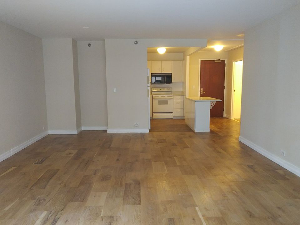 1st image of 401 E Ontario St APT 408