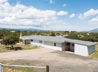 19 Pinon Rd, Edgewood, NM 87015