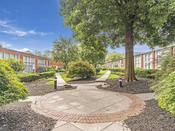 5200 Peachtree Rd APT 3305, Chamblee, GA 30341