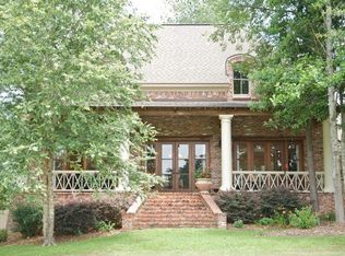 38 Golf Club Rd, Hattiesburg, MS 39402