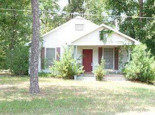 2858 Herbert Smart Airport Rd, Macon, GA 31217