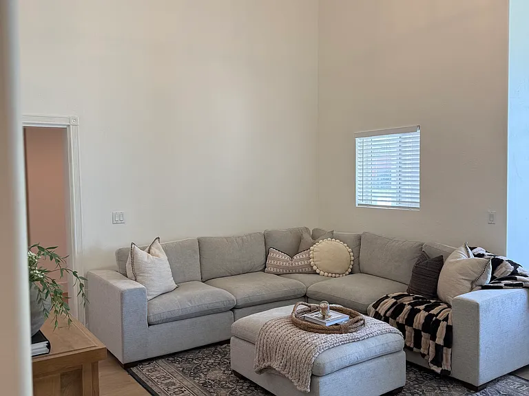 370 N 800 W — Photo 3