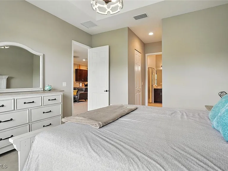 11869 Lakewood Preserve Pl — Photo 14