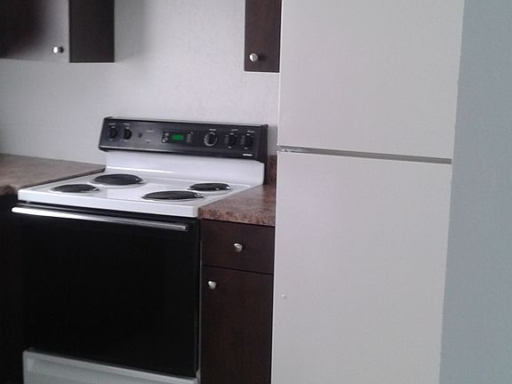 5th image of 7571 Venetian St APT D