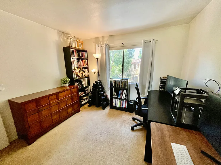 1132 W Blaine St #203 — Photo 15