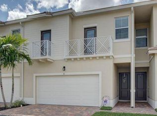 81 Dogwood Ct, Royal Palm Beach, FL 33411