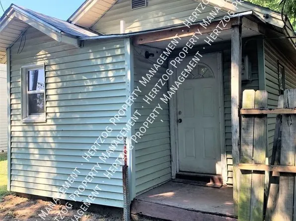 205 1/2 S Elm St, Ponca City, OK 74601