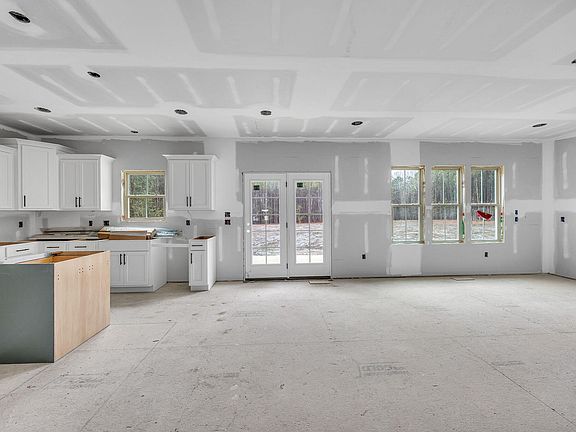 5th image of 378 Freedom Ridge Dr